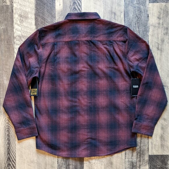 RVCA Dayshift Cotton Flannel Shirt Red Black Plaid Button Down - Picture 3 of 7